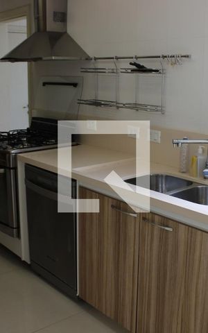 Apartamento à venda com 360m², 4 quartos e 4 vagasCozinha