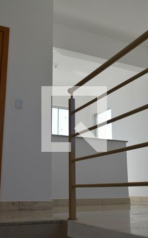 Apartamento à venda com 160m², 3 quartos e 1 vagaEscada/Segunda entrada da casa