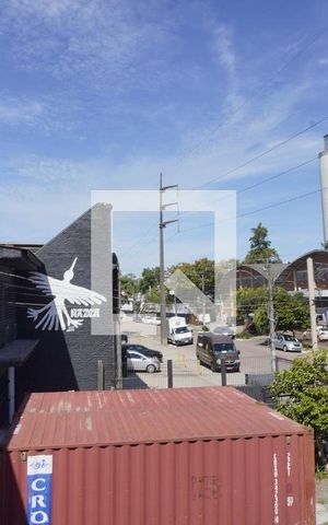 Casa à venda com 500m², 6 quartos e 8 vagasVista do Quarto 2