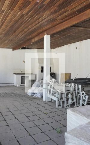Casa à venda com 500m², 6 quartos e 8 vagasÁrea comum