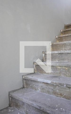 Casa à venda com 500m², 6 quartos e 8 vagasAceso a segundo piso