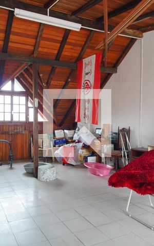 Casa à venda com 280m², 2 quartos e sem vagaSotão 