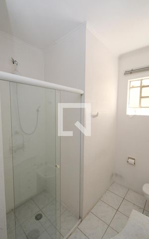 Casa à venda com 195m², 3 quartos e 4 vagasBanheiro
