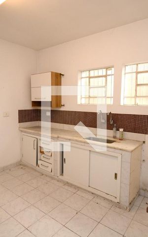 Casa à venda com 195m², 3 quartos e 4 vagasCozinha