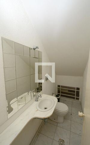 Casa à venda com 195m², 3 quartos e 4 vagasLavabo