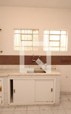 Casa à venda com 195m², 3 quartos e 4 vagasCozinha