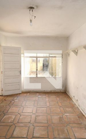 Casa à venda com 195m², 3 quartos e 4 vagasQuarto de Serviço 1