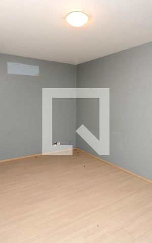 Casa à venda com 195m², 3 quartos e 4 vagasSuíte