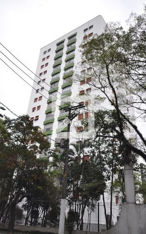 Apartamento à venda com 98m², 3 quartos e 1 vagaFachada