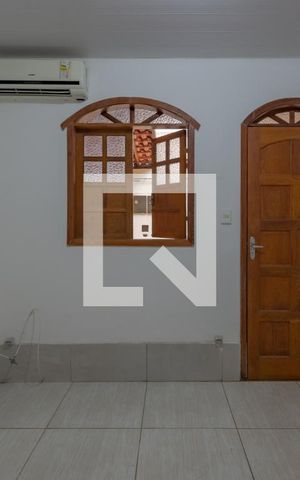 Casa para alugar com 110m², 2 quartos e 2 vagas Casa para alugar com 110m², 2 quartos e 2 vagasSala