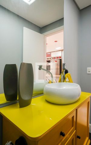 Apartamento à venda com 92m², 2 quartos e 2 vagasLavabo