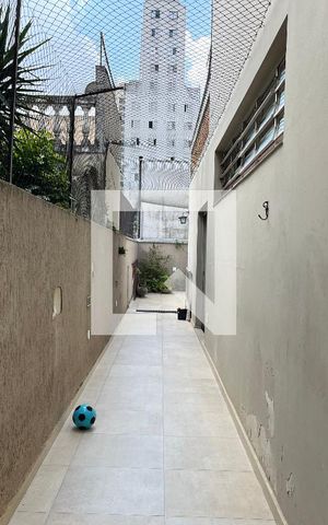 Casa à venda com 200m², 4 quartos e 2 vagasÁrea externa