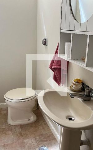Casa à venda com 200m², 4 quartos e 2 vagasLavabo
