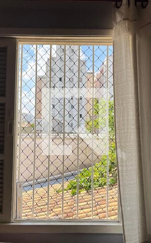Casa à venda com 200m², 4 quartos e 2 vagasQuarto 2