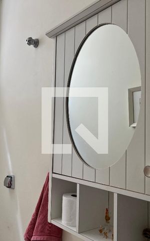 Casa à venda com 200m², 4 quartos e 2 vagasLavabo