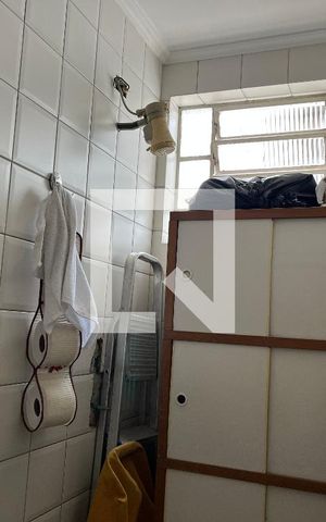 Casa à venda com 200m², 4 quartos e 2 vagasBanheiro da Suíte 2