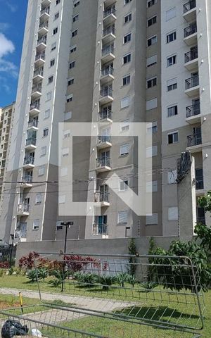 Apartamento para alugar com 38m², 2 quartos e sem vaga Apartamento para alugar com 38m², 2 quartos e sem vagaFachada