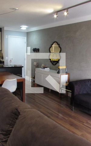 Apartamento à venda com 72m², 2 quartos e 1 vagaSala