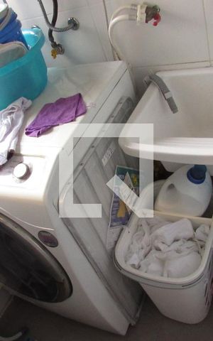Apartamento à venda com 72m², 2 quartos e 1 vagaÁrea de Serviço