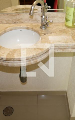 Apartamento à venda com 143m², 4 quartos e 2 vagas Apartamento à venda com 143m², 4 quartos e 2 vagasLavabo