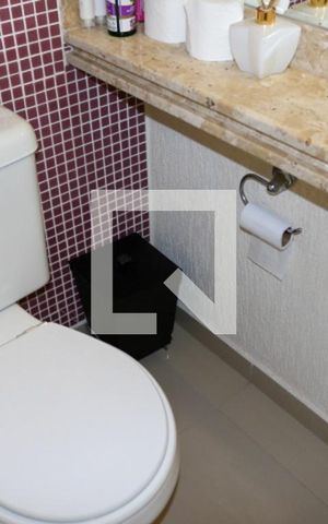 Apartamento à venda com 143m², 4 quartos e 2 vagas Apartamento à venda com 143m², 4 quartos e 2 vagasLavabo
