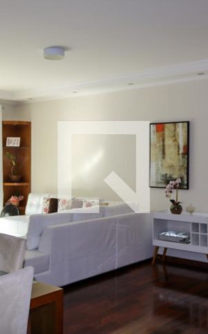 Apartamento à venda com 143m², 4 quartos e 2 vagas Apartamento à venda com 143m², 4 quartos e 2 vagasSala