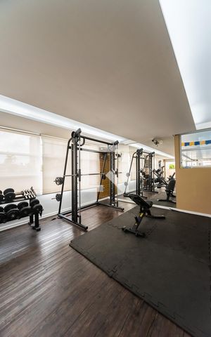 Apartamento à venda com 156m², 3 quartos e 3 vagas Apartamento à venda com 156m², 3 quartos e 3 vagasAcademia