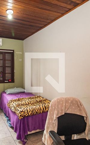 Casa à venda com 120m², 4 quartos e 2 vagas Casa à venda com 120m², 4 quartos e 2 vagasQuarto 1
