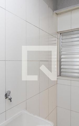 Apartamento à venda com 29m², 1 quarto e sem vaga Apartamento à venda com 29m², 1 quarto e sem vagaÁrea de Serviço