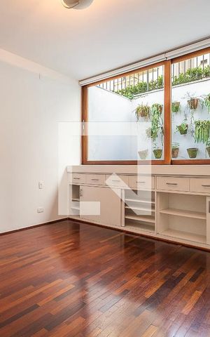 Casa de condomínio à venda com 100m², 1 quarto e 1 vaga Casa de condomínio à venda com 100m², 1 quarto e 1 vagaSuíte