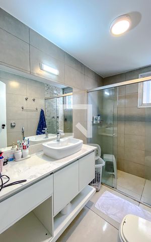 Apartamento para alugar com 102m², 3 quartos e 2 vagasBanheiro da Suíte