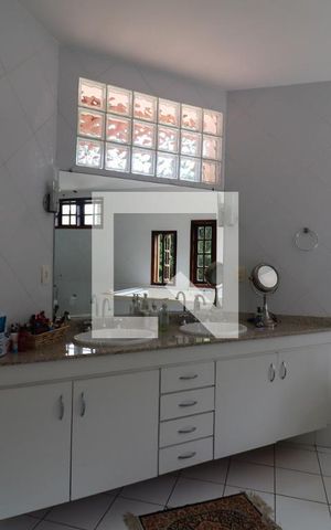 Casa de condomínio à venda com 6000m², 5 quartos e 10 vagasSuíte