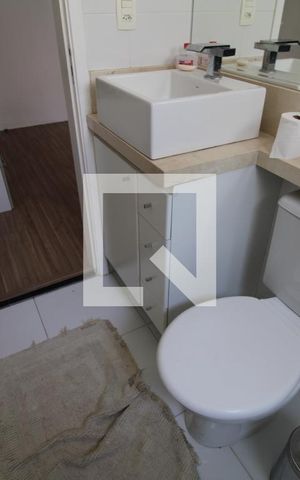 Casa à venda com 200m², 3 quartos e 3 vagasQuarto 1 - Banheiro