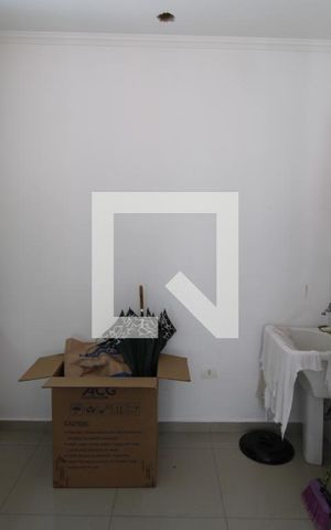 Casa à venda com 200m², 3 quartos e 3 vagasÁrea de Serviço