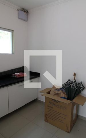 Casa à venda com 200m², 3 quartos e 3 vagasÁrea de Serviço
