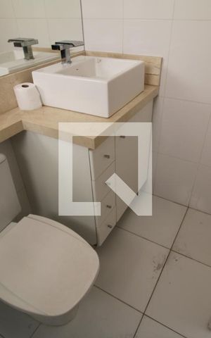 Casa à venda com 200m², 3 quartos e 3 vagasQuarto 2 - Banheiro