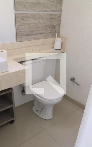 Casa à venda com 200m², 3 quartos e 3 vagasÁrea de Serviço - Lavabo