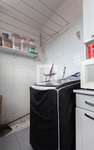 Apartamento à venda com 88m², 3 quartos e 1 vaga Apartamento à venda com 88m², 3 quartos e 1 vagaCozinha e Área de Serviço