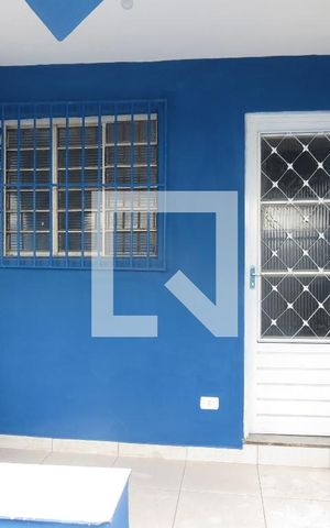 Casa à venda com 336m², 6 quartos e 3 vagasEntrada Sala Casa 3
