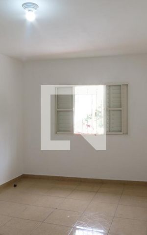 Casa à venda com 336m², 6 quartos e 3 vagasQuarto 2