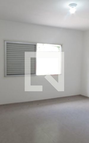 Casa à venda com 336m², 6 quartos e 3 vagasQuarto 1