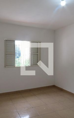 Casa à venda com 336m², 6 quartos e 3 vagasQuarto 2