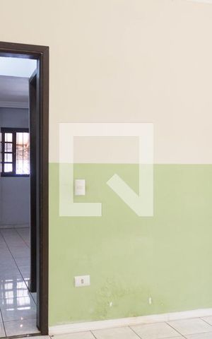 Casa à venda com 111m², 3 quartos e 2 vagas Casa à venda com 111m², 3 quartos e 2 vagasSala de Jantar