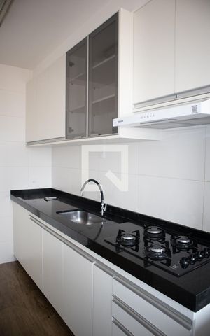 Apartamento à venda com 43m², 2 quartos e 1 vagaCozinha e Área de Serviço