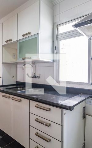 Apartamento para alugar com 110m², 3 quartos e 2 vagasCozinha