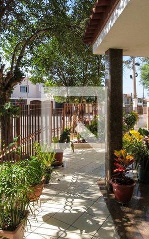 Casa à venda com 200m², 3 quartos e 3 vagasÁrea externa 