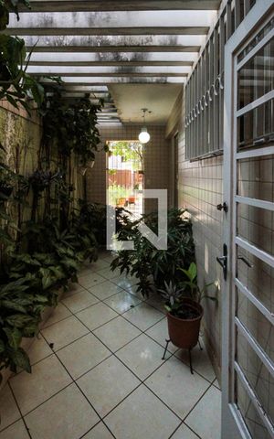 Casa à venda com 200m², 3 quartos e 3 vagasÁrea externa 
