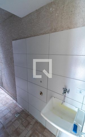 Apartamento à venda com 48m², 2 quartos e 1 vaga Apartamento à venda com 48m², 2 quartos e 1 vagaÁrea de serviço