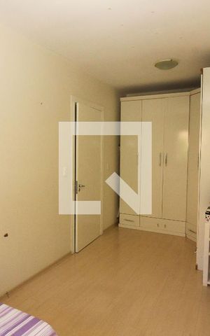 Casa à venda com 201m², 3 quartos e 6 vagasQuarto 2