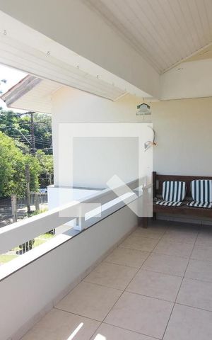 Casa à venda com 201m², 3 quartos e 6 vagasSacada da Sala